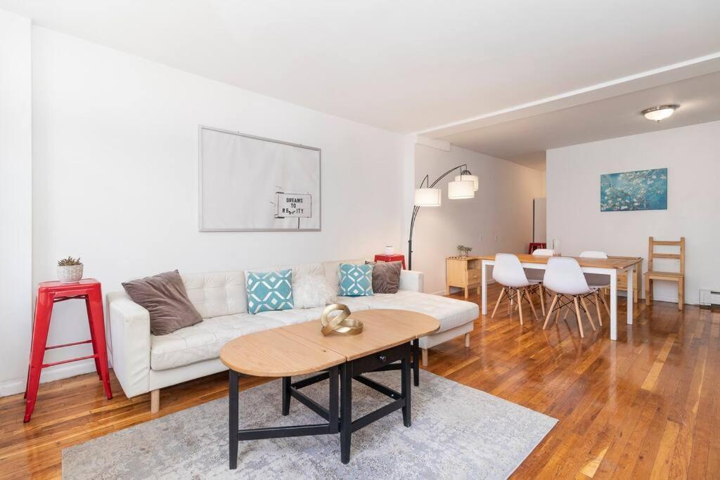 2Bed Bliss By Central Park North New York Exteriér fotografie