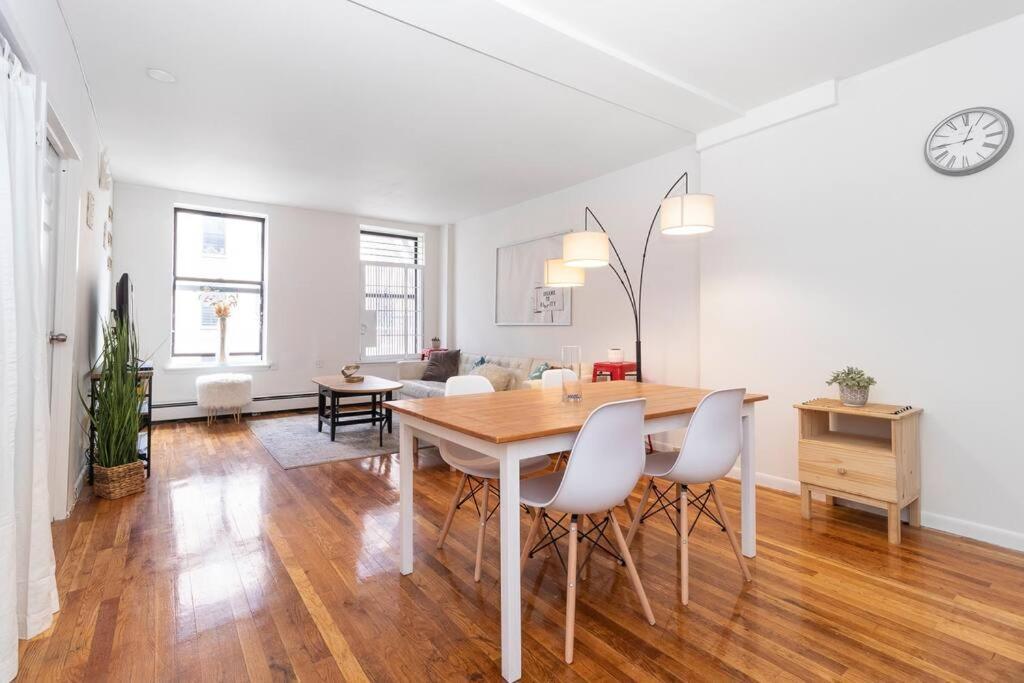 2Bed Bliss By Central Park North New York Exteriér fotografie